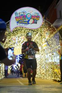 BIB: 5481
                            <button type="button" onclick="openModal(21830536)" class="btn btn-primary btn-sm float-right btn-popup" data-toggle="modal" data-target=".modal-high-quality">
                        <i class="fas fa-shopping-cart"></i> Add to Cart
                    </button>
                                            <button type="button" onclick="isThisMe(21830536, true)" class="btn btn-success btn-sm float-right btn-popup btn-isme hidden" data-toggle="tooltip" data-placement="bottom" title="นี่คือรูปของคุณใช่ไหม คลิกที่นี่เพื่อเอาเข้าอัลบั้ม">
                        <i class="fas fa-plus"></i> Add to album
                    </button>
                    <button type="button" onclick="isThisMe(21830536, false)" class="btn btn-warning btn-sm float-right btn-popup btn-isnotme hidden">
                        <i class="fas fa-ban"></i> Remove from album
                    </button>